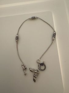Elegant Silver-Toned Necklace