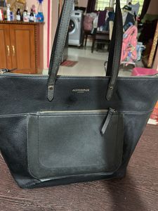 Accessorize London Tote Bag + Freebie