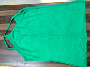 Brand New Floral Top With Green Inner