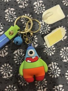 Cute Cartoon Keychain with hooks included