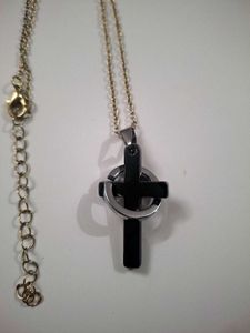 Cross Pendant Necklace