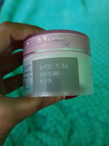 Glow &amp; Lovely Ultralight Gel Cream