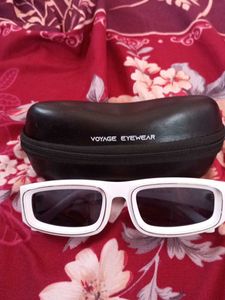 Voyage UV Protected Rectangle Sunglasses Unisex