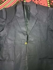 Navy Blue Blazer 🧥