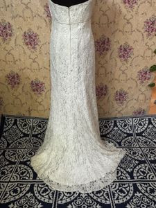 Elegant White Lace Bridal Gown