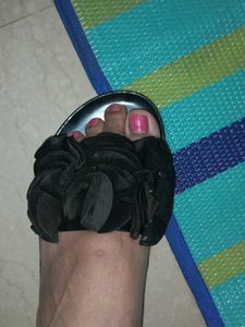 Franco Banetti Black Floral Slide Sandals