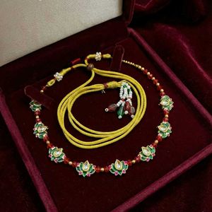 Lotus Design Necklace Set Gold plated