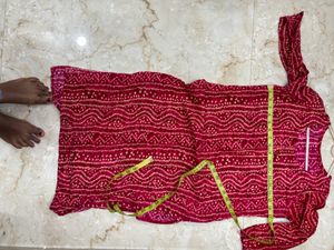 Bandhani Print Rose Colored Kurti