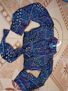 printed top