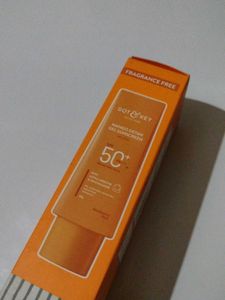 Dot &amp; Key Mango Detan Gel Sunscreen SPF 50+
