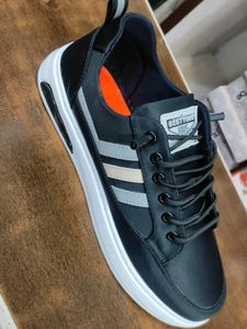 Men Sneakers