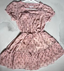 Chic peach 🍑 Floral Mini Dress unique piece
