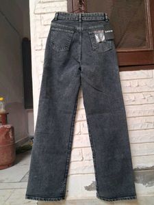 Branded Stylish Button-Detail Jeans