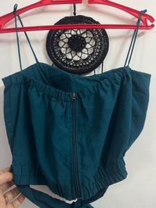 Teal Cut-out crop top