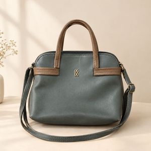 Baggit Stylish Grey Handbag
