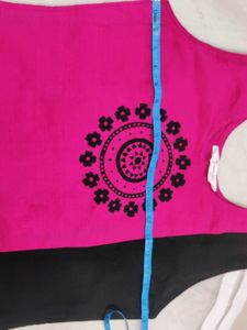 Stylish Pink &amp; Black Kurta