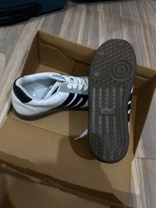 Stylish White &amp; Grey Sneakers