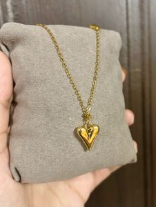 Anti tarnish !! stainless steel Gold Tone Necklace