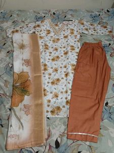 Floral Print Kurta Set with Dupatta