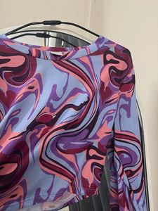 Retro Swirl Print Long Sleeve Crop Top