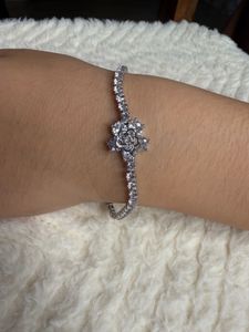 Sparkling Flower Tennis Bracelet