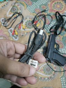 Video Game Gun &amp; AV Cables