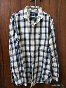 Classic Plaid Long Sleeve Shirt