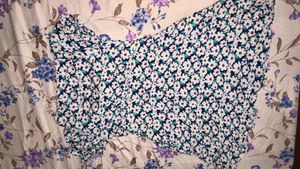 Floral Knee-length Dress
