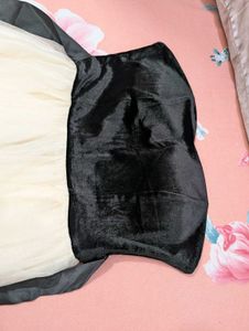 Elegant Black &amp; Ivory Tulle Frock