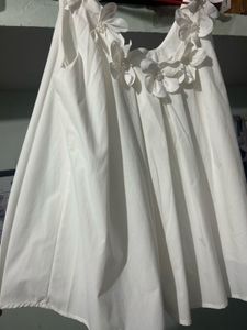 Balloon White Sleeveless Top