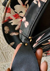 Convertible sling bag and backpack