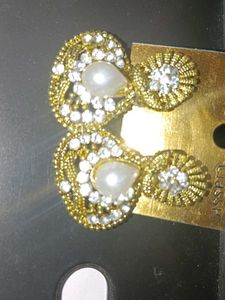 Exquisite Pearl &amp; Crystal Earrings