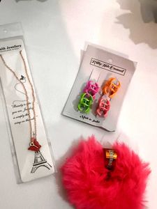 Cute Eiffel Tower Necklace & Hair Clips