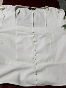 crop white top