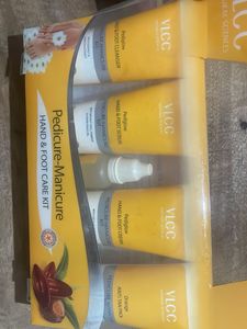 VLCC Pedicure-Manicure Hand &amp; Foot Care Kit