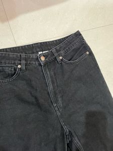 H&amp;M straight high jeans.