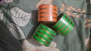 Set of Orange and Green Bangles😍