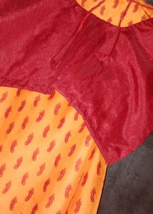 Printed Women Saree With Dori Blouse