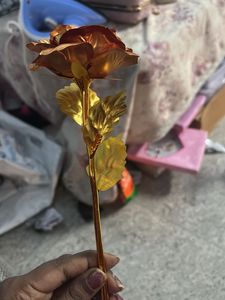 Gold Rose - Elegant Decor Piece