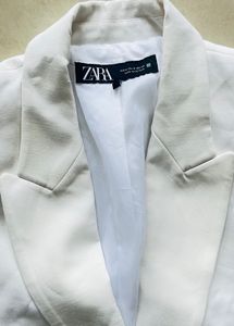 Zara White Double-Breasted Blazer