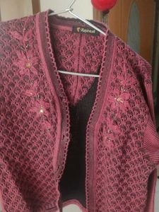 Elegant Pink Knitted Cardigan