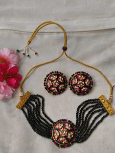 Statement Kundan Necklace & Earring Set