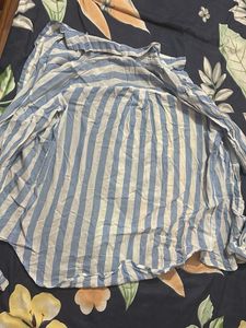 Bundle of 2 Women's Long Sleeve Shirts