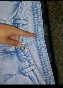 XL light wash denim