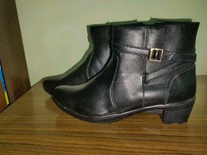 Trase Black Boots