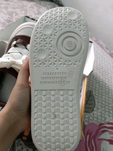 SOLETHREADS sneekers
