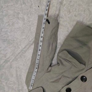 Chic Beige Cropped Jacket