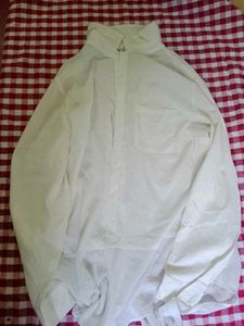 Chic White Collared Button-Up Shirt