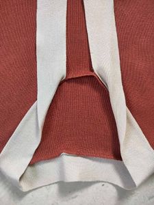 Stylish Contrast Trim Knit Top