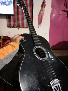 Guitar Hai Badiya Condition Me